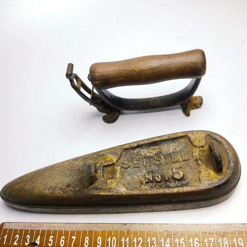 Plancha Antigua A Carbón Para Coleccionistas, De 2 Piezas - foto 2