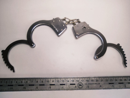 Esposas De Juguete Metálicas, Sin Llave Externa - foto 7