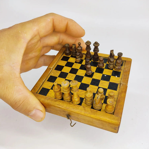 Juego De Ajedrez Antiguo Mini, 10 cm, Fichas Incompletas