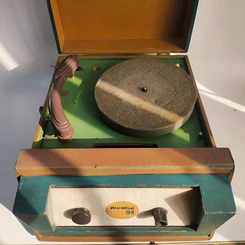 Vitrola Tocadiscos Antigua, Vintage, 110 V, No Funciona