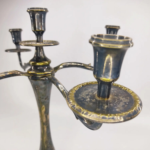 Candelabro Antiguo Para Cinco Velas, En Bronce Y Baño En Plata - foto 4