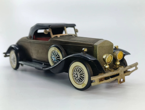 Radio Transistor Antigua, Años 70, Forma De Carro Clásico, No Funciona - foto 3