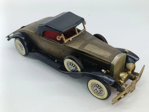 Radio Transistor Antigua, Años 70, Forma De Carro Clásico, No Funciona - foto 4