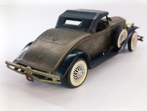 Radio Transistor Antigua, Años 70, Forma De Carro Clásico, No Funciona - foto 8