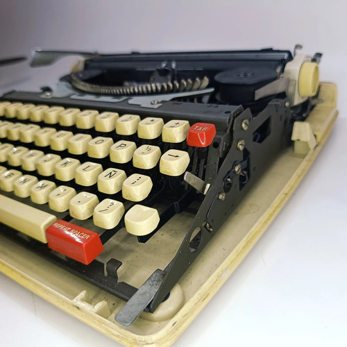Máquina De Escribir Brother Deluxe 1350 Japonesa + Cinta - foto 9
