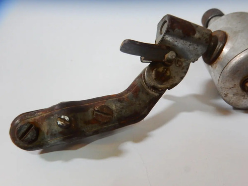 Dínamo Antiguo Para Bicicleta, Japonés, Marca Sanyo - foto 5