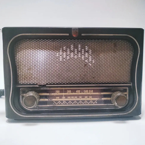 Radio De Tubos Philips, Antigua