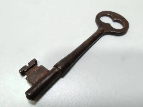 Llave Antigua En Hierro, Original, Años 30 A 50 - foto 3