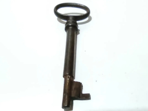 Llave Antigua En Hierro, Original, Años 30–50, 9 cm - foto 3