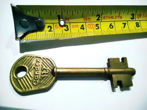 Llave Antigua En Bronce Macizo, Original - foto 6