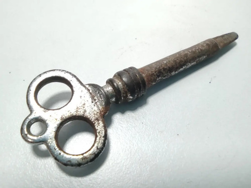 Llave Antigua Original, 6 cm, Punta Triangular