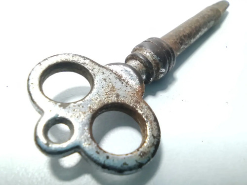 Llave Antigua Original, 6 cm, Punta Triangular - foto 2