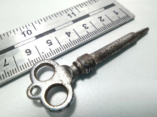 Llave Antigua Original, 6 cm, Punta Triangular - foto 3