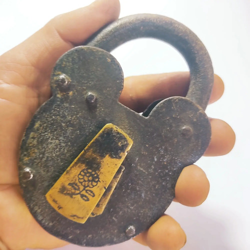 Candado Antiguo Original En Hierro Y Bronce, Sin Llave, Mickey - foto 10