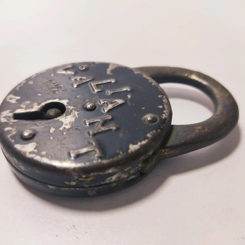 Candado Antiguo Original En Hierro Valiant, USA, Sin Llave - foto 4
