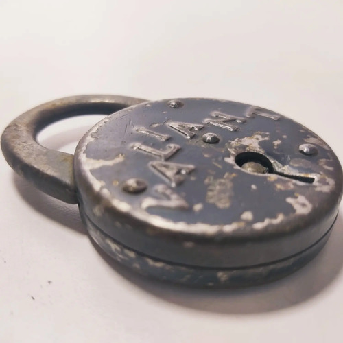 Candado Antiguo Original En Hierro Valiant, USA, Sin Llave - foto 7