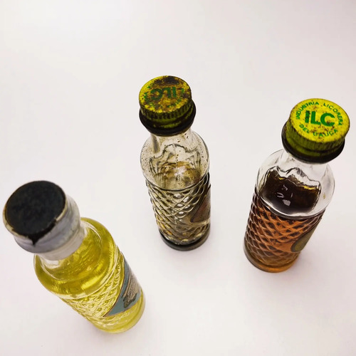 Botellitas De Colección De Licores A Escala, Sin Licor - foto 5