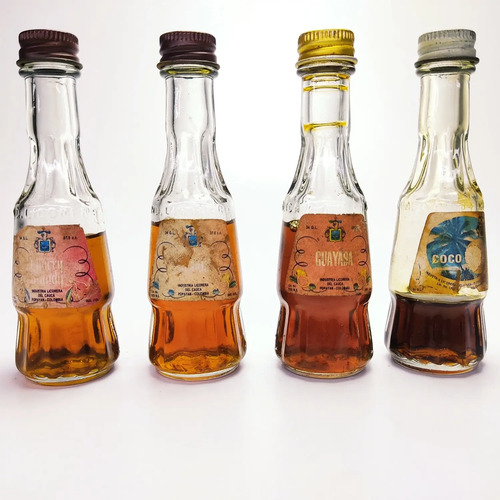 Botellitas De Colección De Licores A Escala, Sin Licor