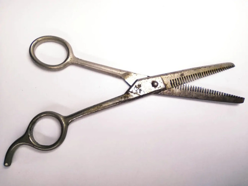 Tijera Antigua Original Alemana, Para Corte De Cabello - foto 2