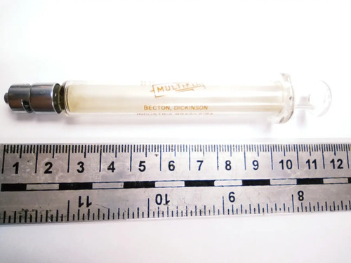 Jeringa De Cristal Antigua Becton Dickinson, Brasil, 3 ml - foto 6