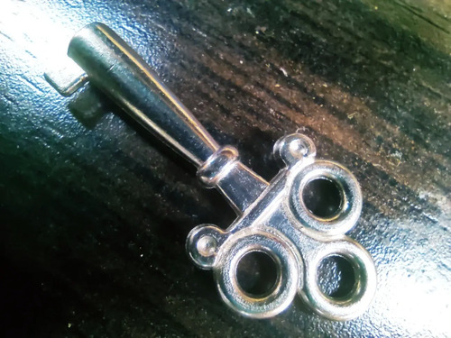Llave Antigua, Metal Niquelado, Pequeña - foto 3