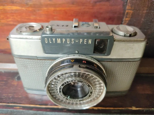 Cámara Fotográfica Antigua Olympus Pen 35 mm, Japonesa, Funciona - foto 3