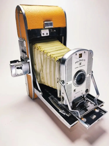 Polaroid Land Model 95, Cámara Fotográfica Antigua De Fuelle