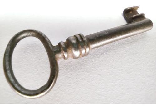 Llave Antigua Original En Hierro, Anillada, Llave San Pedro