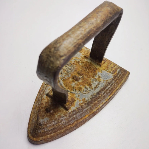Plancha Antigua En Hierro Fundido, Original, Sello En Alto Relieve - foto 6