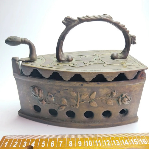 Plancha A Carbón Antigua, En Bronce Fundido, Original, Para Coleccionistas - foto 5